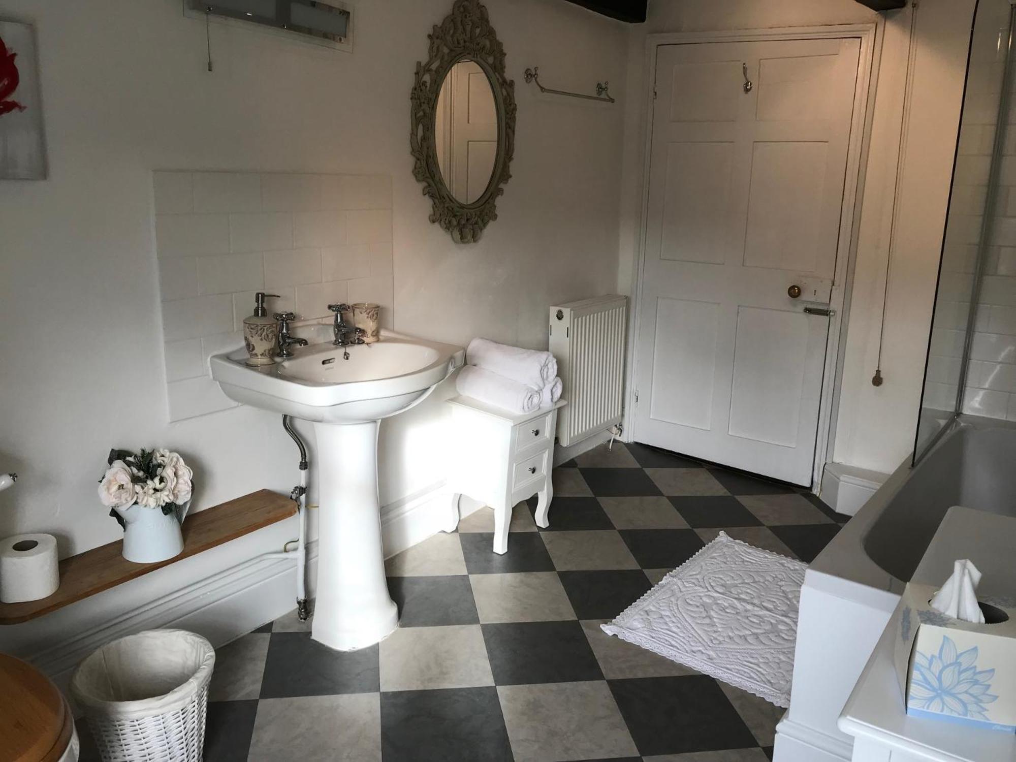 Park Farmhouse Bed And Breakfast Washaway Room photo